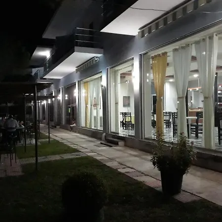 Luisi Hotel